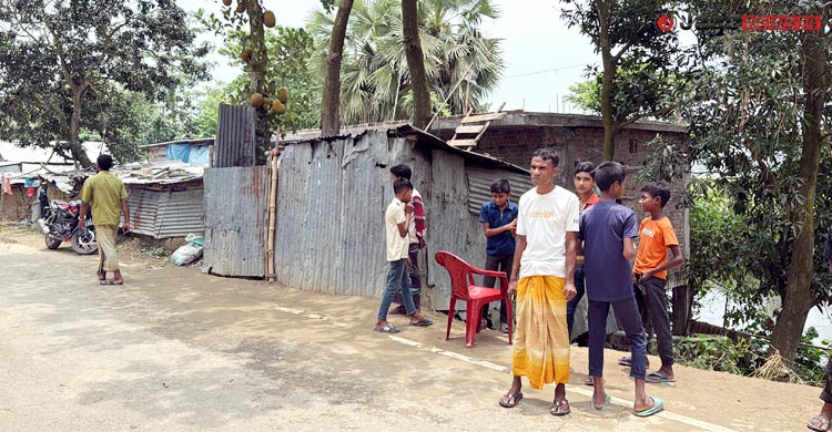 একসঙ্গে এত মৃত্যু আগে কখনো দেখেনি রাজেন্দ্রবাটি গ্রামের মানুষ