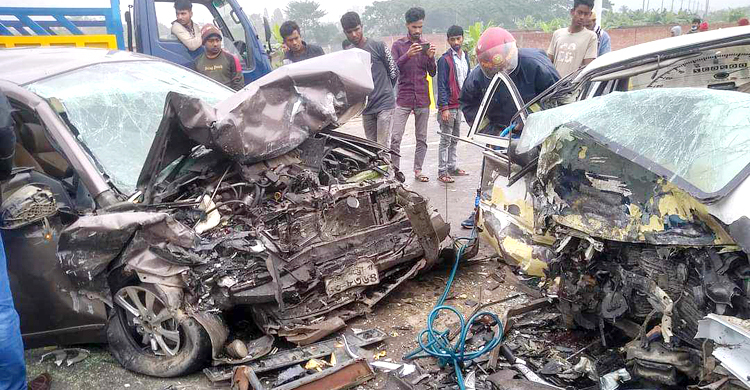 নারায়ণগঞ্জে দুই প্রাইভেটকারের সংঘর্ষে নিহত বেড়ে ৪