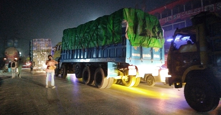 ঢাকা-সিলেট মহাসড়কে ৭ কিলোমিটার যানজট