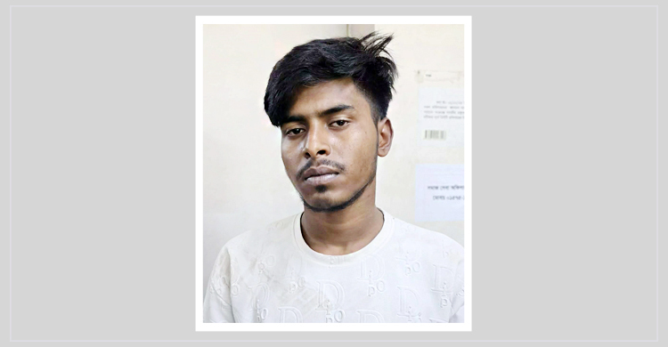 স্মার্টফোন কিনে না দেওয়ায় সবজি বিক্রেতা বাবাকে কুপিয়ে জখম