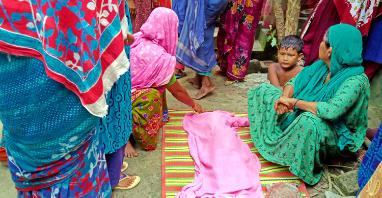 নড়াইলে খেলতে গিয়ে পুকুরে ডুবে শিশুর মৃত্যু