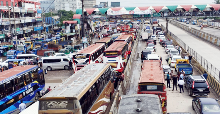 নারায়ণগঞ্জে ঢাকা-চট্টগ্রাম মহাসড়কে তীব্র যানজট