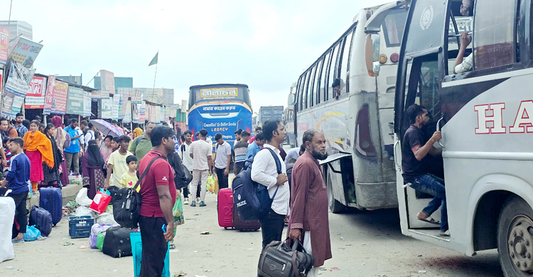 যানচলাচল স্বাভাবিক হলেও বাড়তি ভাড়ার অভিযোগ