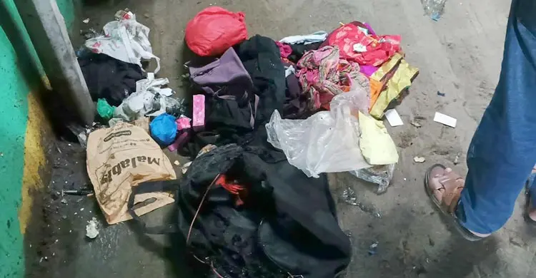 ফিলিং স্টেশনে বোমা আতঙ্ক, তালাবদ্ধ ব্যাগ খুলে যা মিললো