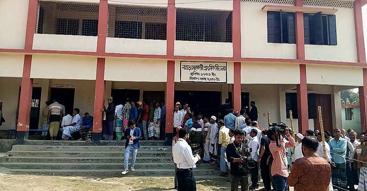 বিশৃঙ্খলা-অনিয়মের অভিযোগ, কেন্দ্রের ভোট বাতিলের দাবি জামায়াত প্রার্থীর