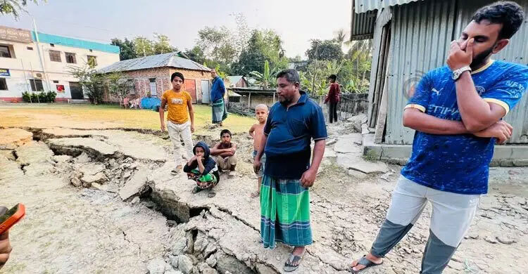 Four earthquakes in 31 hours spark fears of larger seismic event