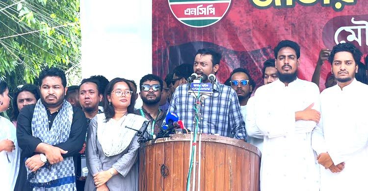 ছাত্রদের কিছু হয়নি, উপদেষ্টাদের সব হয়েছে: নাসীরুদ্দীন পাটওয়ারী