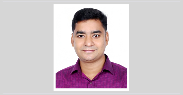 ডাকসু পদবী ব্যবহার করে শিক্ষকদের ওপর মবতন্ত্র প্রয়োগ অনাকাঙ্ক্ষিত