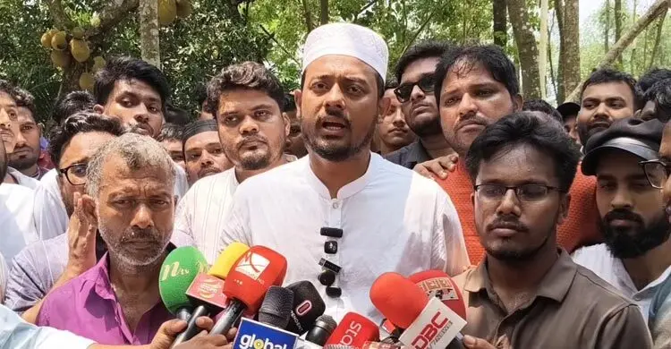 সীমান্ত হত্যা বন্ধ করতে না পারলে স্বরাষ্ট্রমন্ত্রীর পদত্যাগ করা উচিত