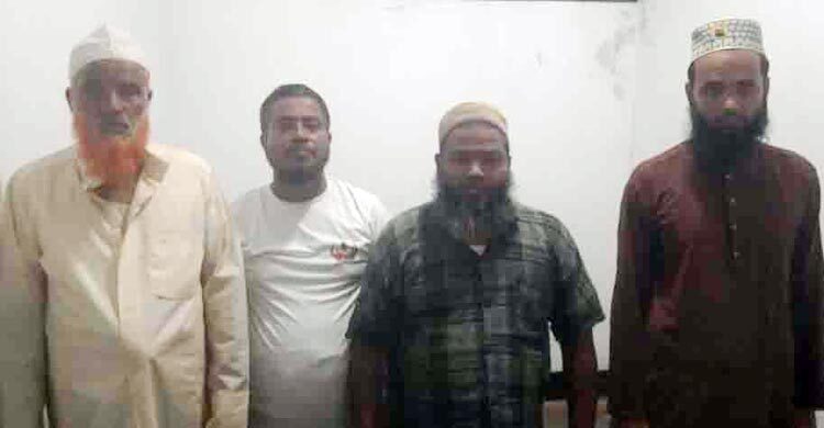 চাঁদা না পেয়ে দোকানে তালা, জামায়াত নেতা-বিএনপি কর্মীসহ গ্রেফতার ৪