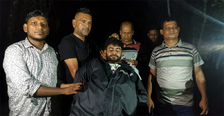 ৫ লাখ টাকা ঘুষ নিতে গিয়ে ধরা ভুয়া এনএসআই কর্মকর্তা