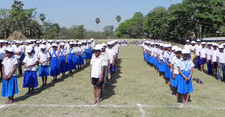 রূপকথার গল্পকেও হার মানায় ‘হুলহুলিয়া গ্রাম’