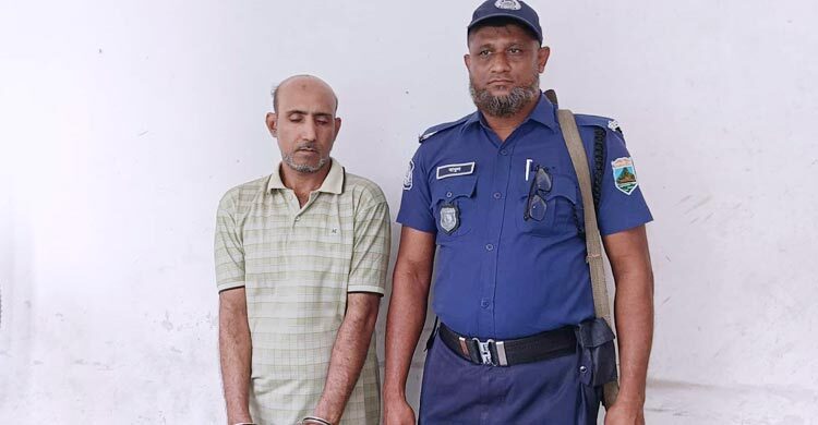 পুলিশ পরিচয়ে বিকাশকর্মীকে অপহরণ, মোটরসাইকেল নিতে গিয়ে আটক ১