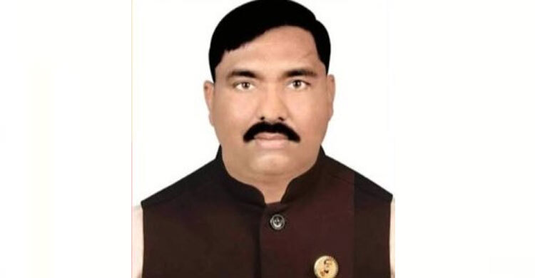 লালপুরে ডেভিল হান্টে আওয়ামী লীগ নেতা গ্রেফতার