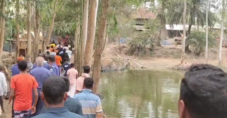 নাটোরে জমি নিয়ে দু’পক্ষের সংঘর্ষ, আহত ৮