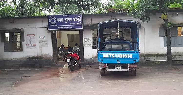 মাদকসহ আটকের পর টাকায় দফারফা, দুই পুলিশ সদস্য প্রত্যাহার