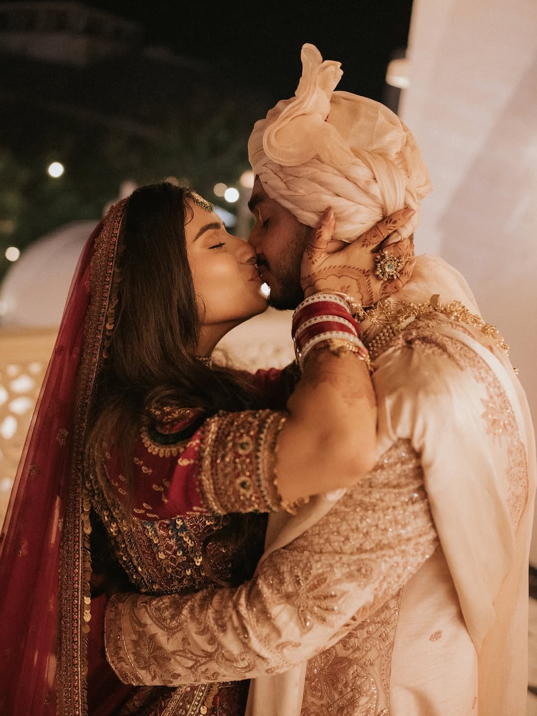 নায়াব মিধার বিয়ের সাজে কবিতার রঙ, ঐতিহ্যের গন্ধ