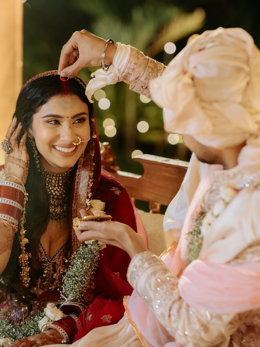 নায়াব মিধার বিয়ের সাজে কবিতার রঙ, ঐতিহ্যের গন্ধ