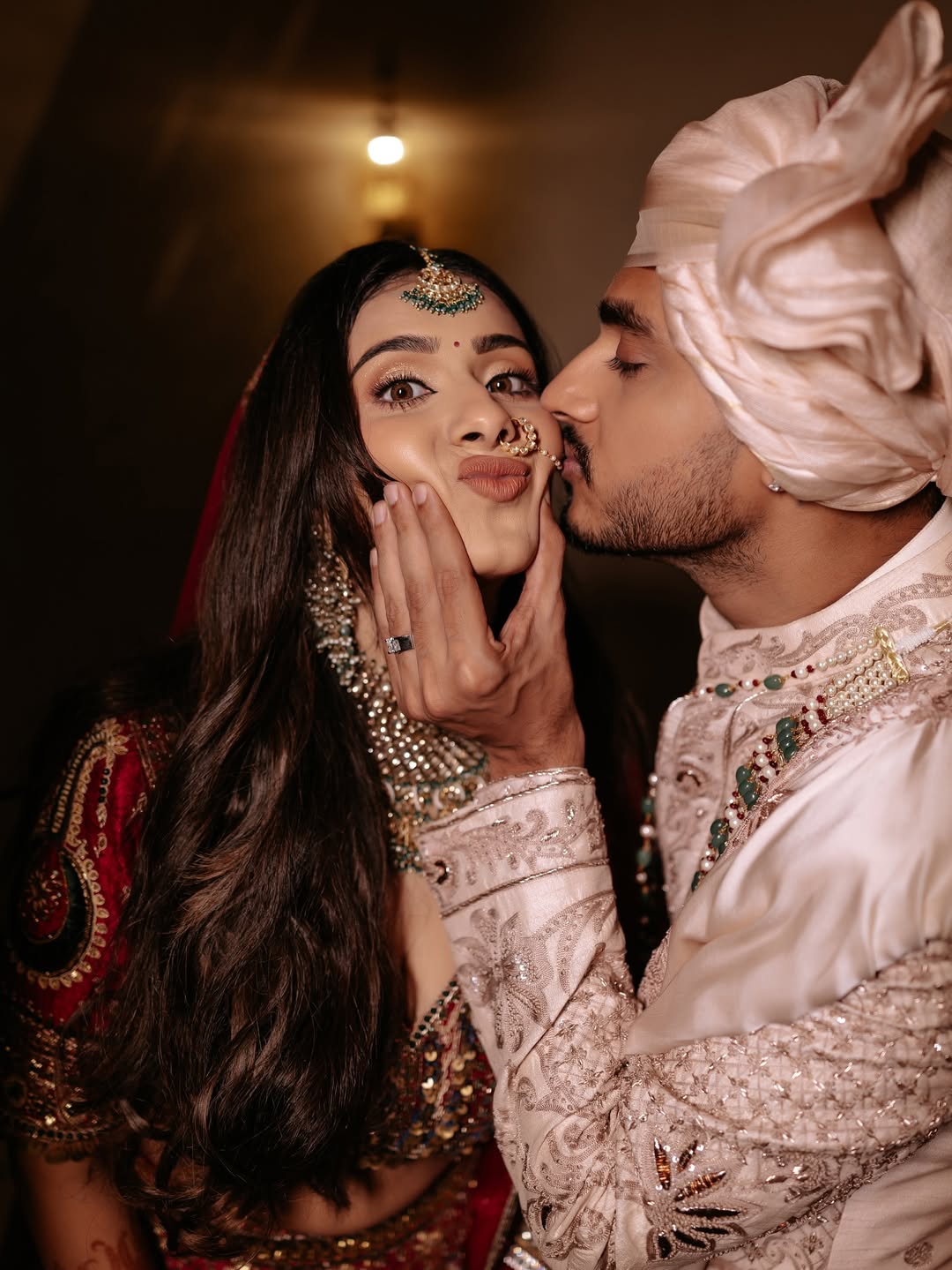 নায়াব মিধার বিয়ের সাজে কবিতার রঙ, ঐতিহ্যের গন্ধ