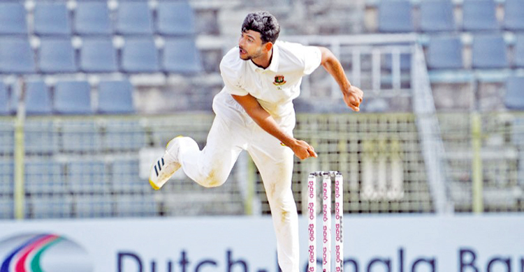 টানা দুই ওভারে ২ উইকেট শিকার নাঈমের