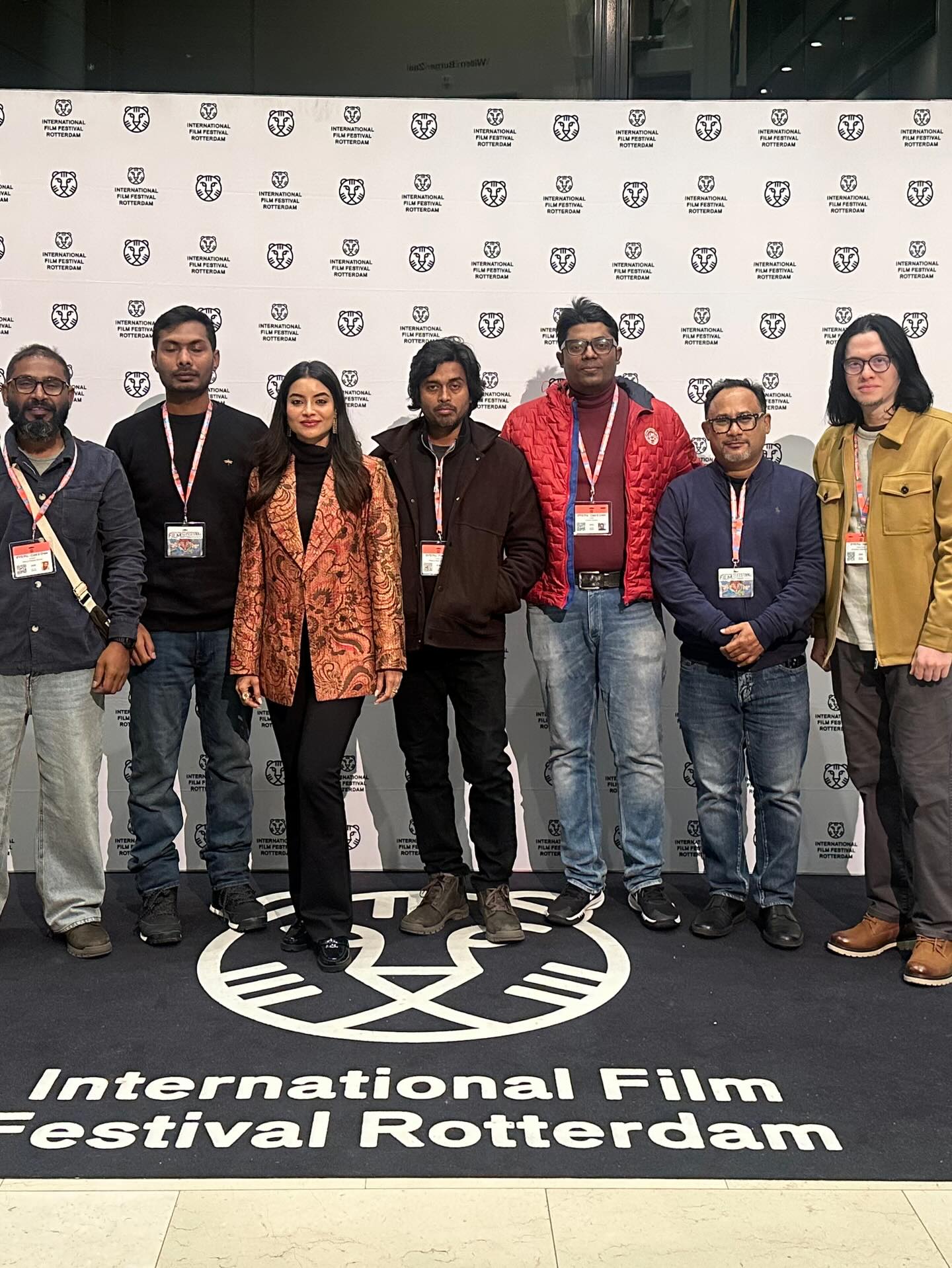 যদি কোনো সম্পর্ক সত্য হয়, তা প্রকাশ করা উচিত