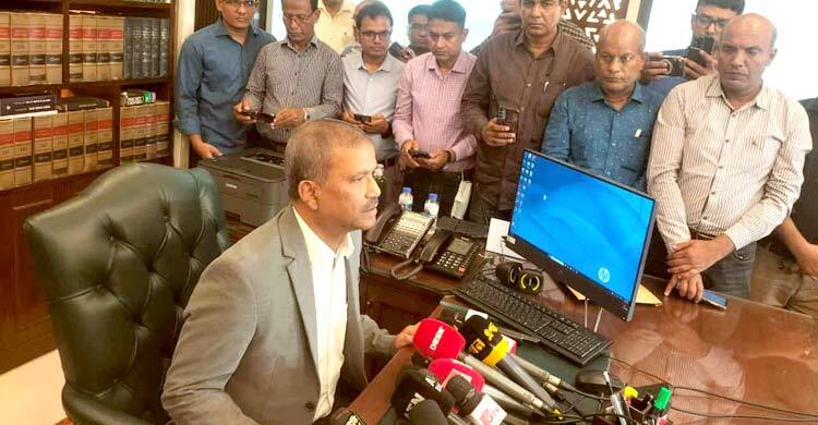 শেখ হাসিনার বিচারের রায়ে সন্তুষ্ট আইন উপদেষ্টা