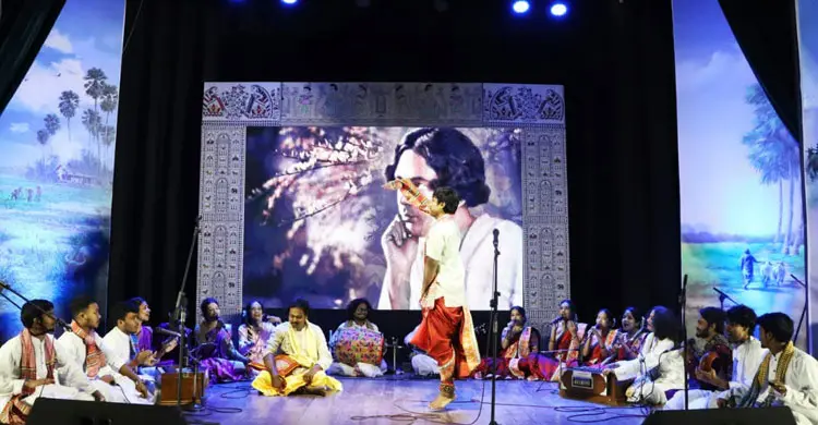লেটোগান ও কবিগানের সুরে-ছন্দে ফুটে উঠল বিদ্রোহী নজরুল 
