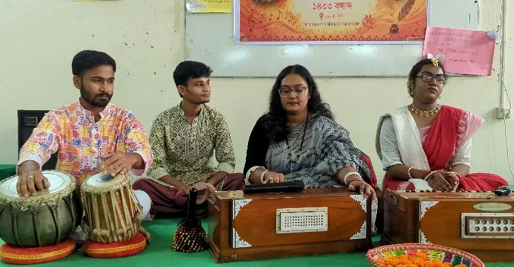 সুরের মূর্ছনায় রবীন্দ্র-নজরুল স্মরণ