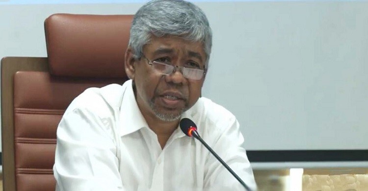 সিগারেটের দাম বাড়ানোর ইঙ্গিত এনবিআর চেয়ারম্যানের