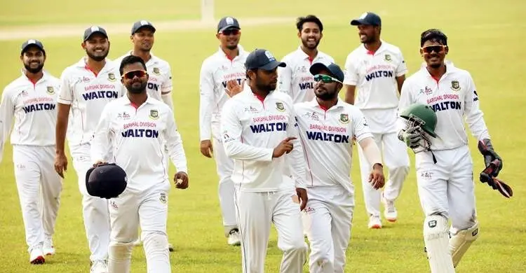 ৭ মিনিটে এক মাইল দৌড়াতে না পারলেই বাদ ক্রিকেটার