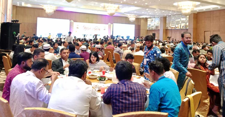 এনসিপির ইফতারে যোগ দিলেন যেসব রাজনৈতিক দলের নেতারা