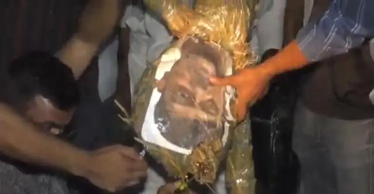 নোয়াখালীতে এনসিপি নেতা নাসীরুদ্দীন পাটওয়ারীর কুশপুতুল দাহ