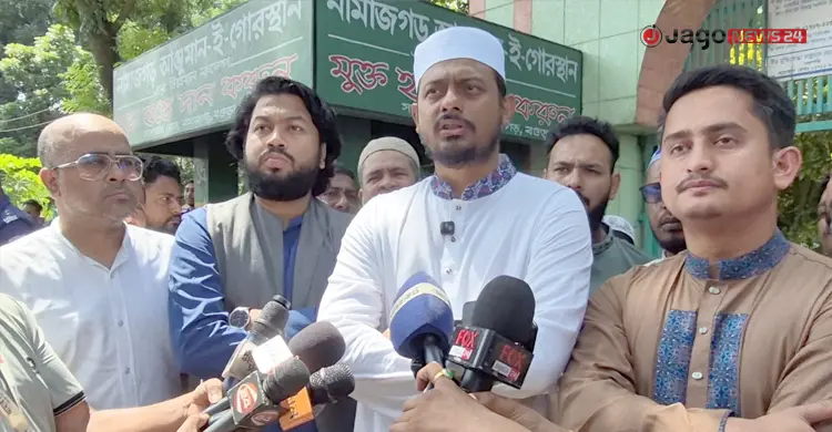 সরকারের অহংকারী মনোভাব বাদ দিয়ে শিক্ষার্থীদের সঙ্গে সংলাপে বসা উচিত