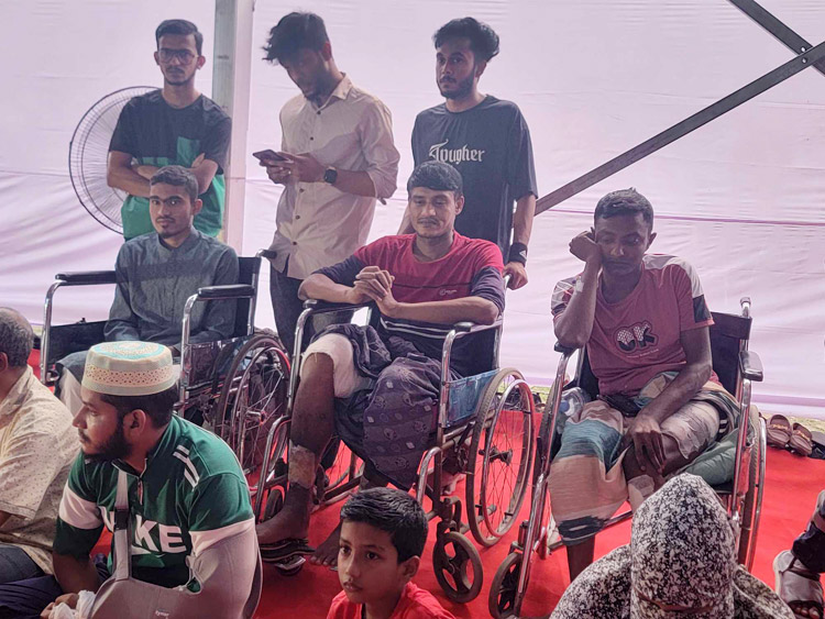 জুলাইয়ে আহত ও শহীদ পরিবারের সদস্যদের নিয়ে এনসিপির ইফতার