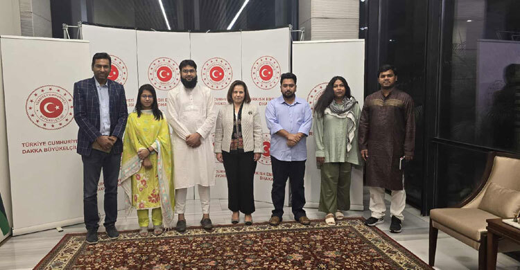 এনসিপির সঙ্গে তুরস্কের উপ-পররাষ্ট্রমন্ত্রীর বৈঠক অনুষ্ঠিত