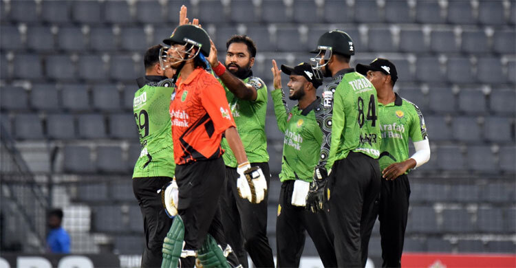 ব্যর্থ সৌম্য-বিজয়, মিঠুন-মৃত্যুঞ্জয়ের ব্যাটে খুলনার ১৩৬