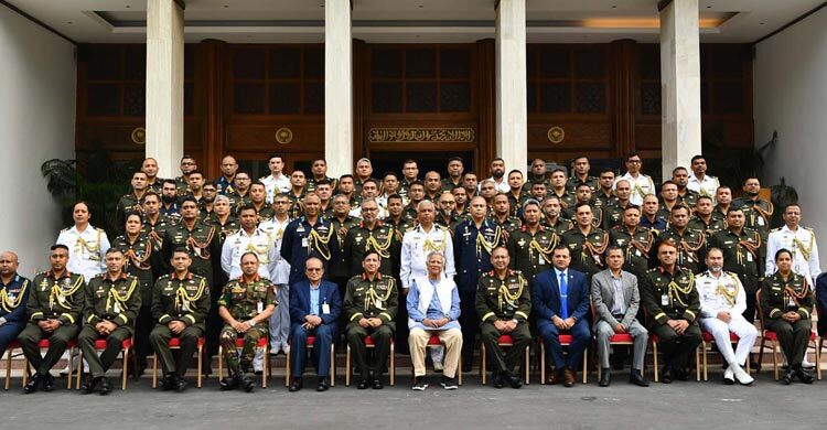 Yunus urges youth to dream big for positive change