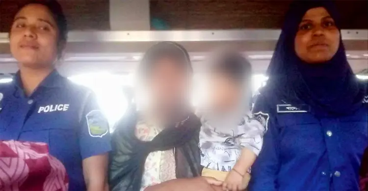 ভারতে যাওয়ার পথে রোহিঙ্গা মা ও শিশু আটক