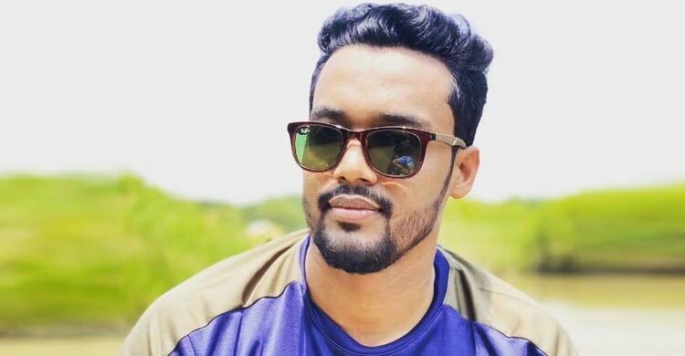 ‘দেখো আরও পাঁচ লাখ নিতে পারো কি না’