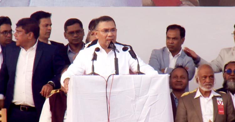 সবার কঠোর পরিশ্রমে প্রত্যাশিত বাংলাদেশ গড়ে তুলতে পারবো