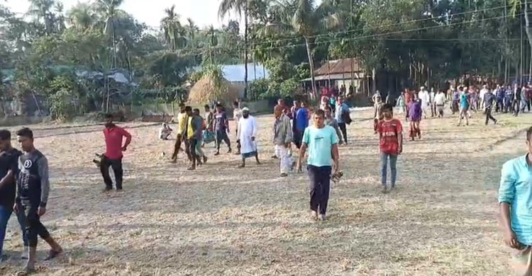 নেত্রকোনায় স্বতন্ত্র প্রার্থীর প্রচারে হামলার অভিযোগ, আহত ১০