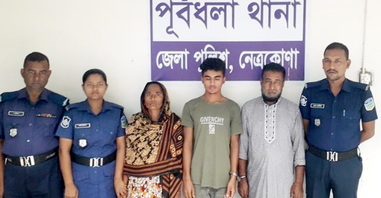 আসামি ধরতে গিয়ে হামলায় আহত ৩ পুলিশ, আত্মরক্ষার্থে ফাঁকা গুলি