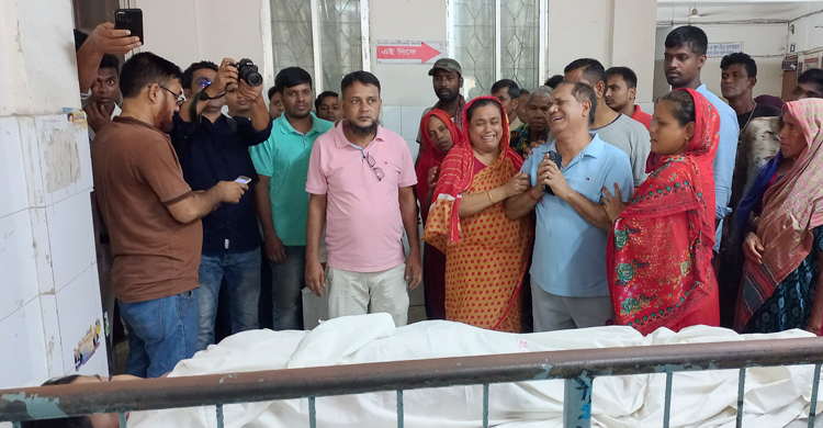 ছেলেকে নিয়ে চিকিৎসক মায়ের বিষপান, শিশুর মৃত্যু