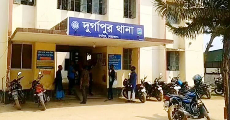 নেত্রকোনায় বসতঘর থেকে স্বামী-স্ত্রীর ঝুলন্ত মরদেহ উদ্ধার