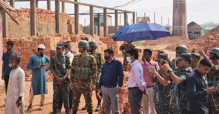 নেত্রকোনায় ৩৯ ইটভাটার ৩৩টিই অবৈধ