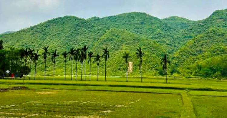 পাহাড়-নদী-লোককথার জনপদ, পর্যটনের অপার সম্ভাবনা