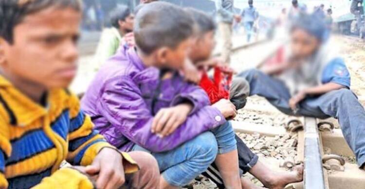 মাদকের ভয়াল ছোবলে শিশু-কিশোর