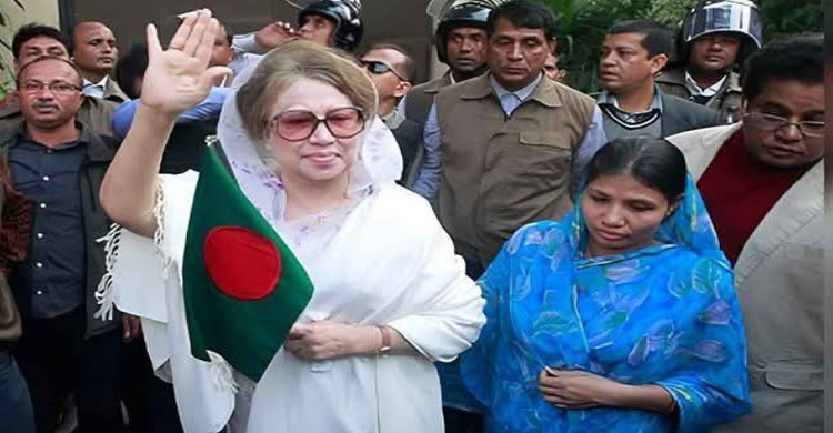 ছায়াসঙ্গী ফাতেমাকে চিরবিদায় জানালেন খালেদা জিয়া