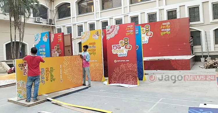 বর্ষবরণের প্রস্তুতিতে মুখরিত পুরান ঢাকার অলিগলি