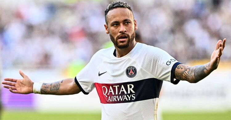 নেইমার চান ফিরতে, বার্সা চায় না ফেরাতে!